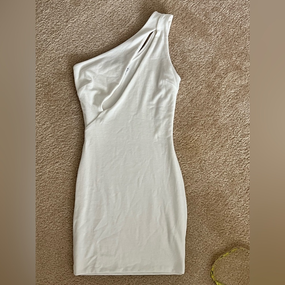 Fashion Nova white dress. Size small